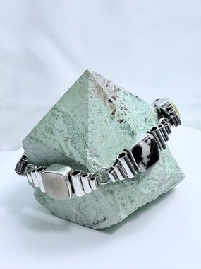 Silpada RARE 🦄 Unique Sterling Silver & Square Jasper Stone Toggle Bracelet